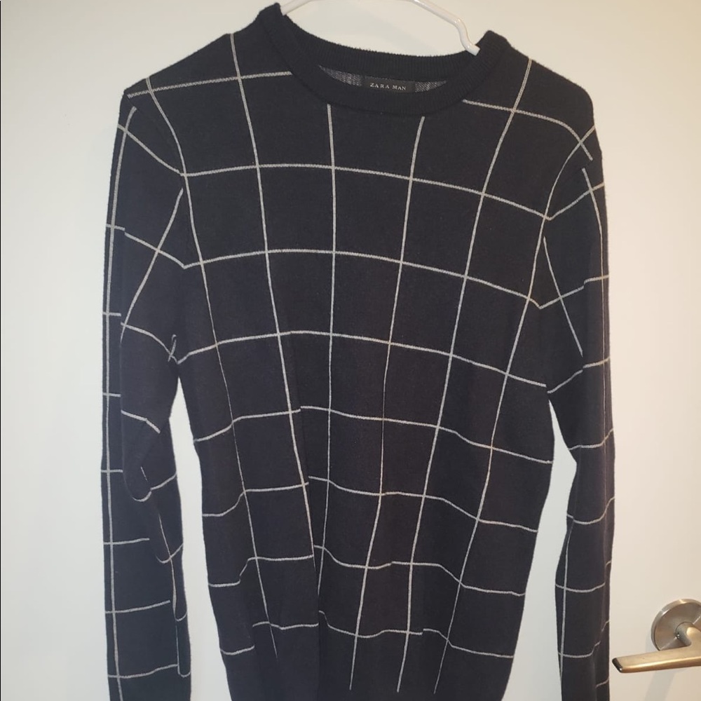 Zara man navy checkered crew neck sweater